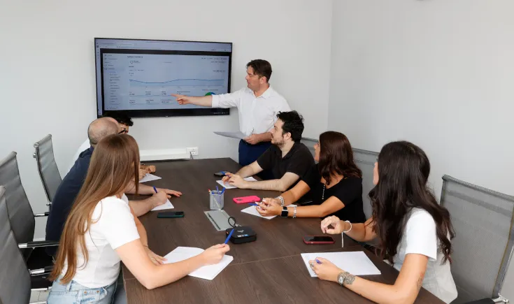 Campagne Google Ads e Meta Ads per aumentare visibilità, traffico qualificato e conversioni - AleMar Web