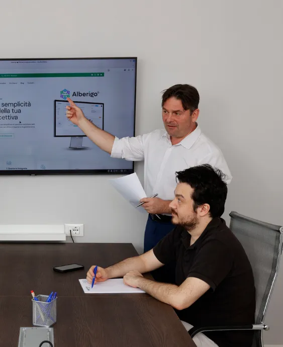 Interfaccia intuitiva di un'app gestionale sviluppata da AleMar Web