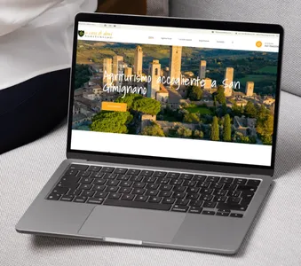 Mockup Sito Web per agriturismo in Toscana
